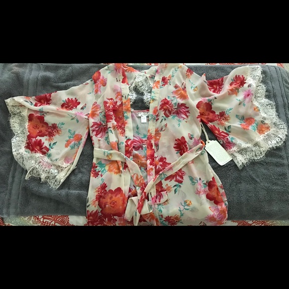 Band of Gypsies Kimono/Cover up - Picture 7 of 7